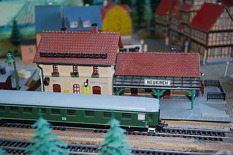 Bahnhof N*